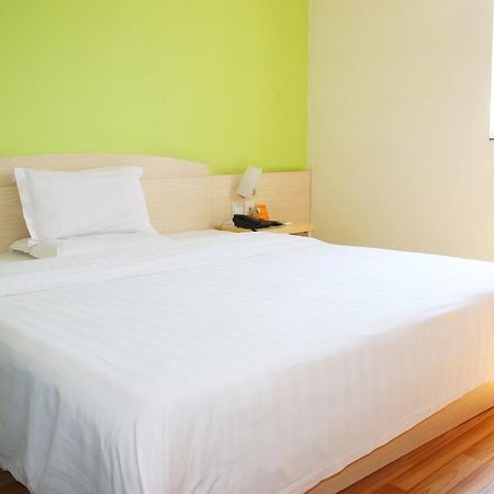 7Days Inn Qingdao Development Zone Jinshatan 外观 照片