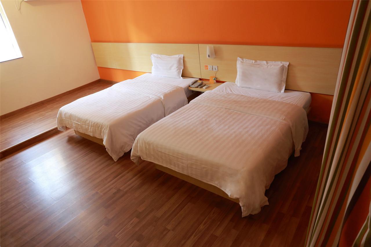 7Days Inn Qingdao Development Zone Jinshatan 外观 照片