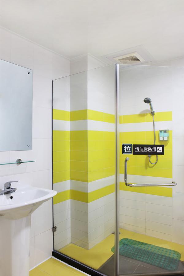 7Days Inn Qingdao Development Zone Jinshatan 客房 照片